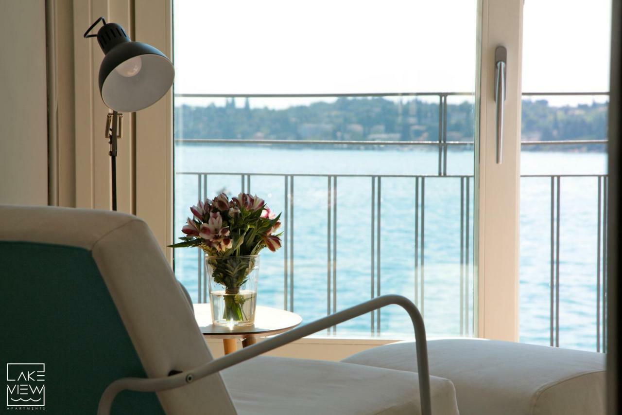 Luxury Lake View Apartments Salo Bagian luar foto