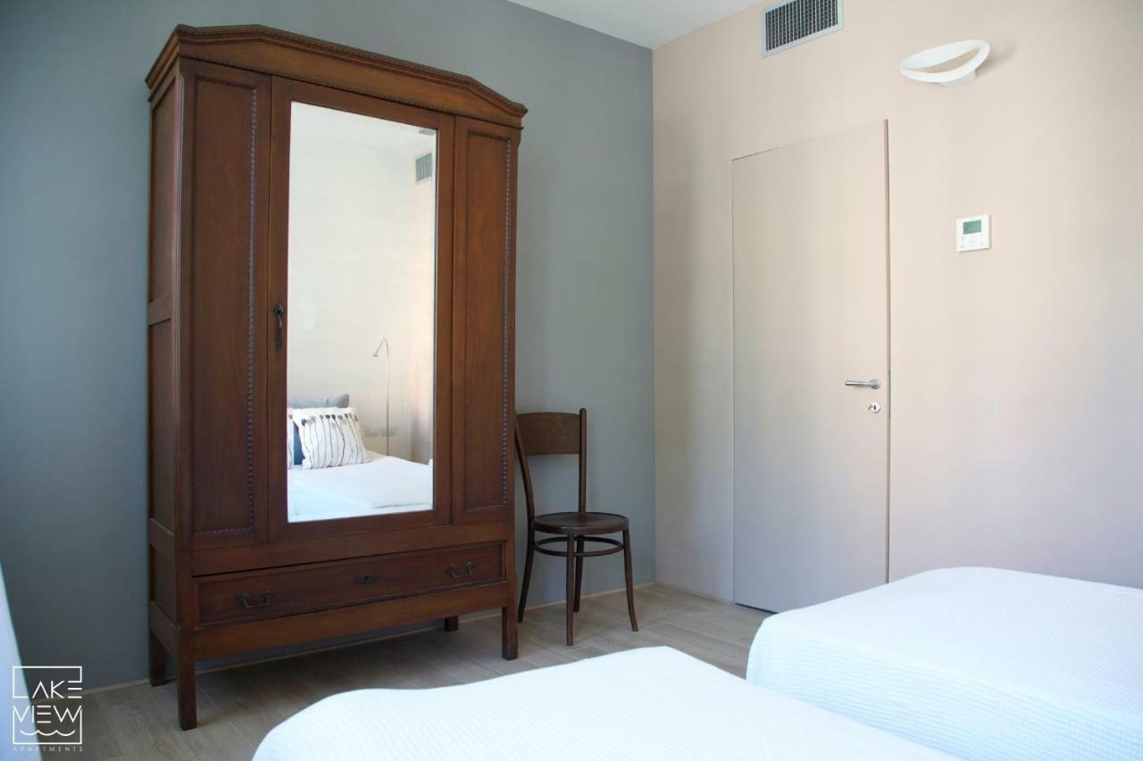 Luxury Lake View Apartments Salo Bagian luar foto