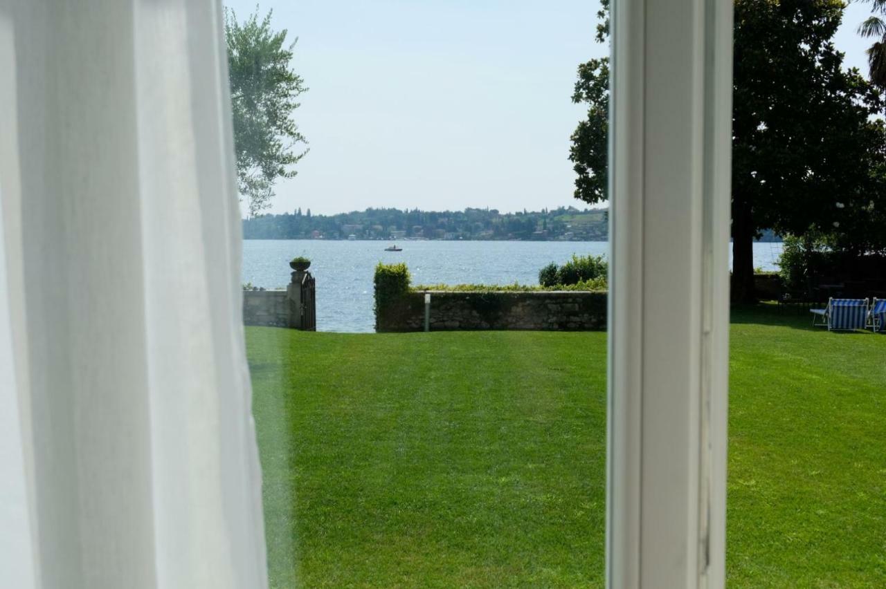 Luxury Lake View Apartments Salo Bagian luar foto